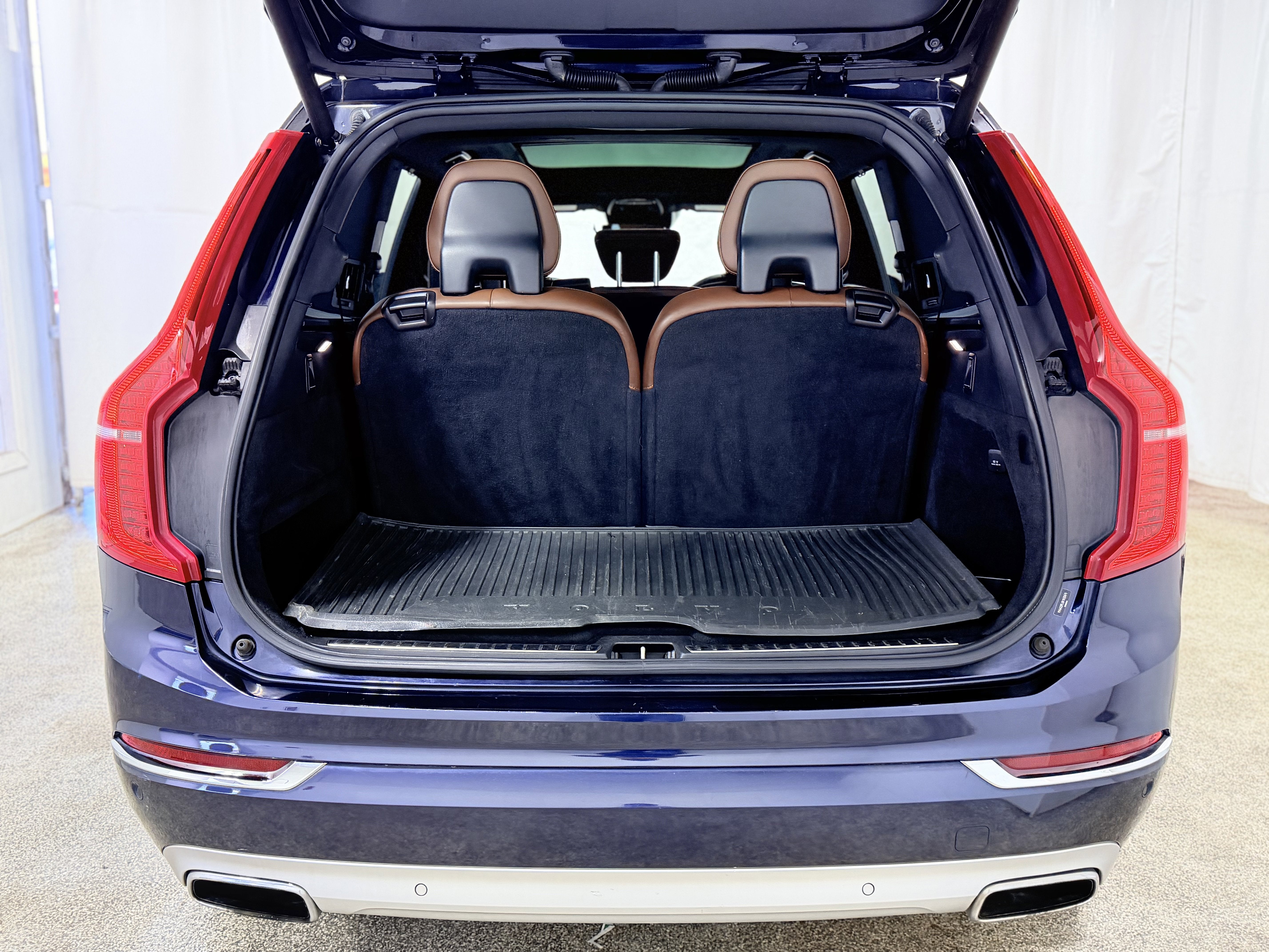 2019 Volvo XC90 Inscription