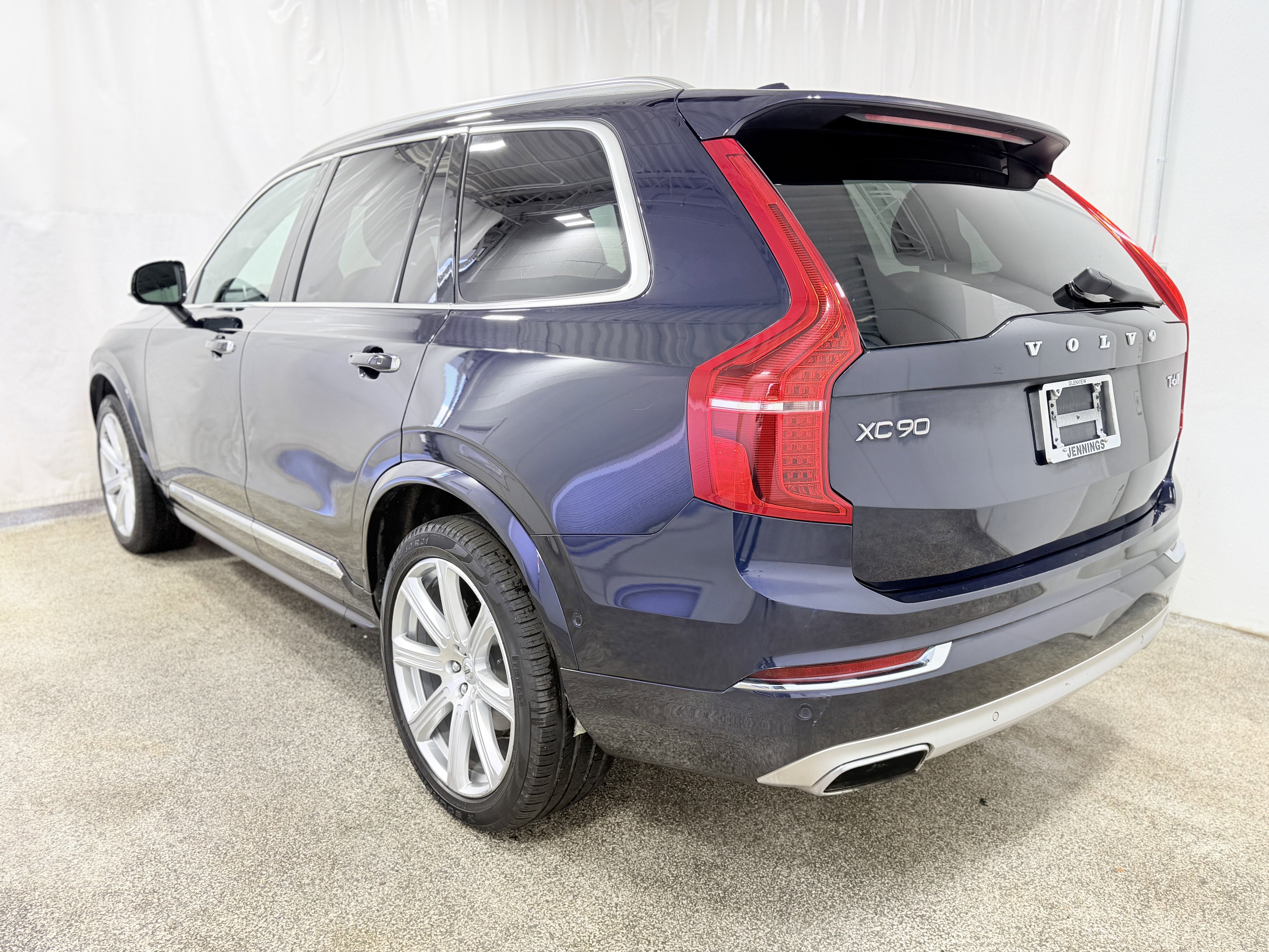 2019 Volvo XC90 Inscription