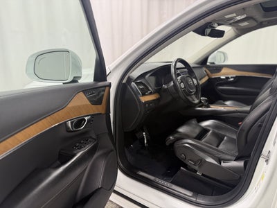 2020 Volvo XC90 Inscription